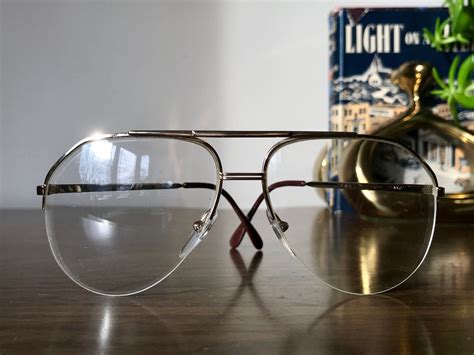 rimless aviator prescription glasses.